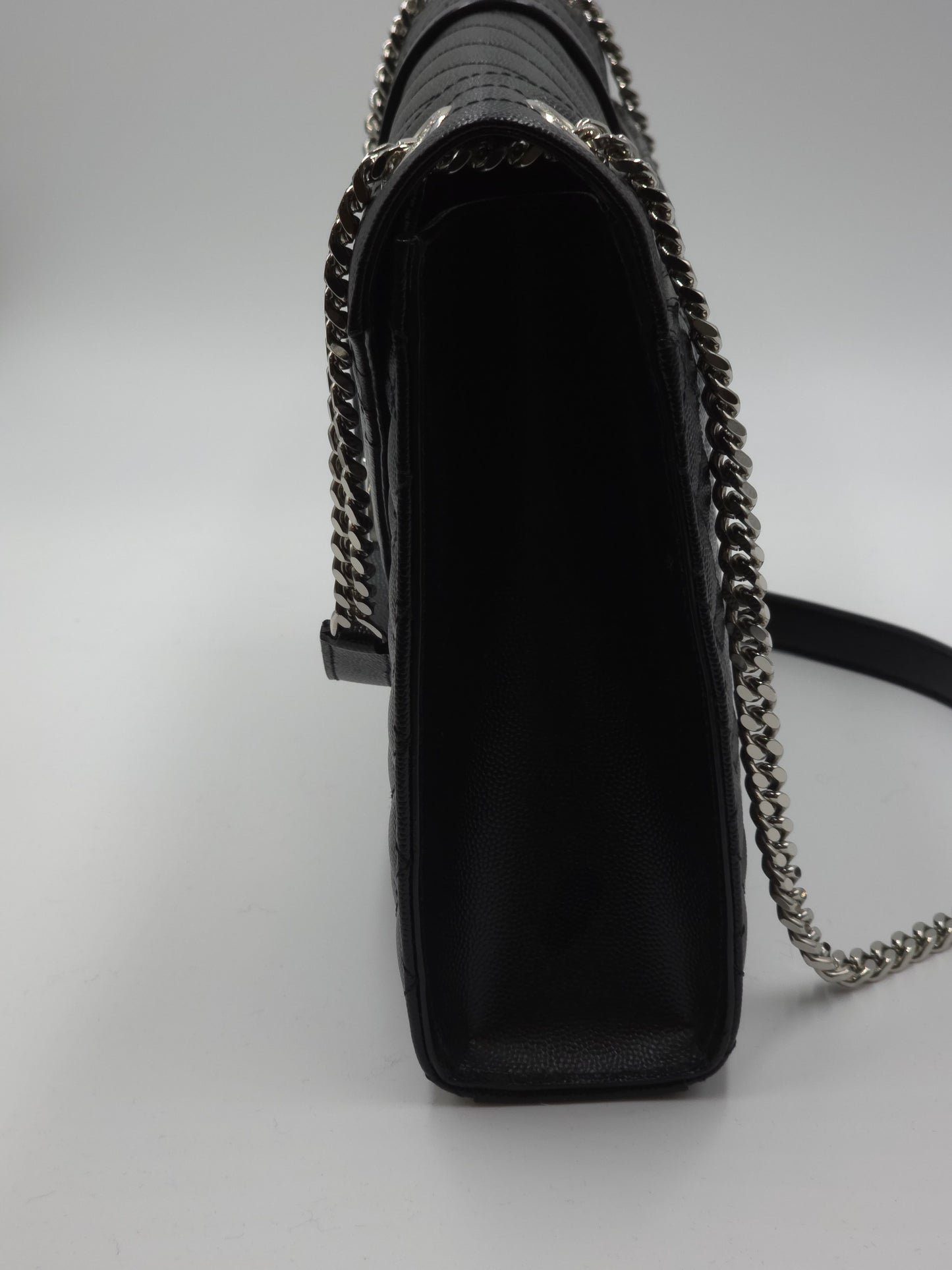 Saint Laurent Envelope Tasche