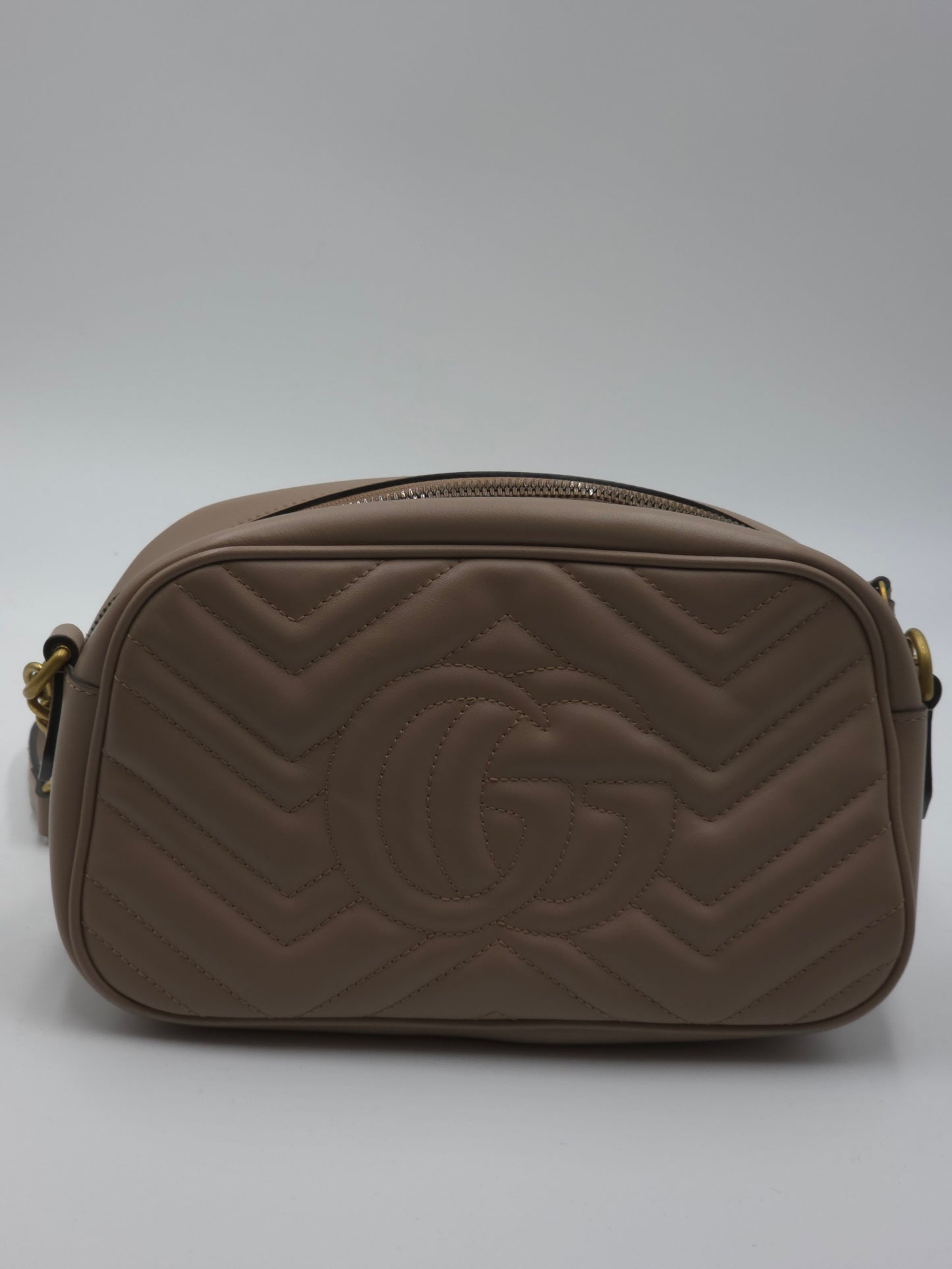 Gucci kleine GG Marmont Schultertasche, Taupefarben