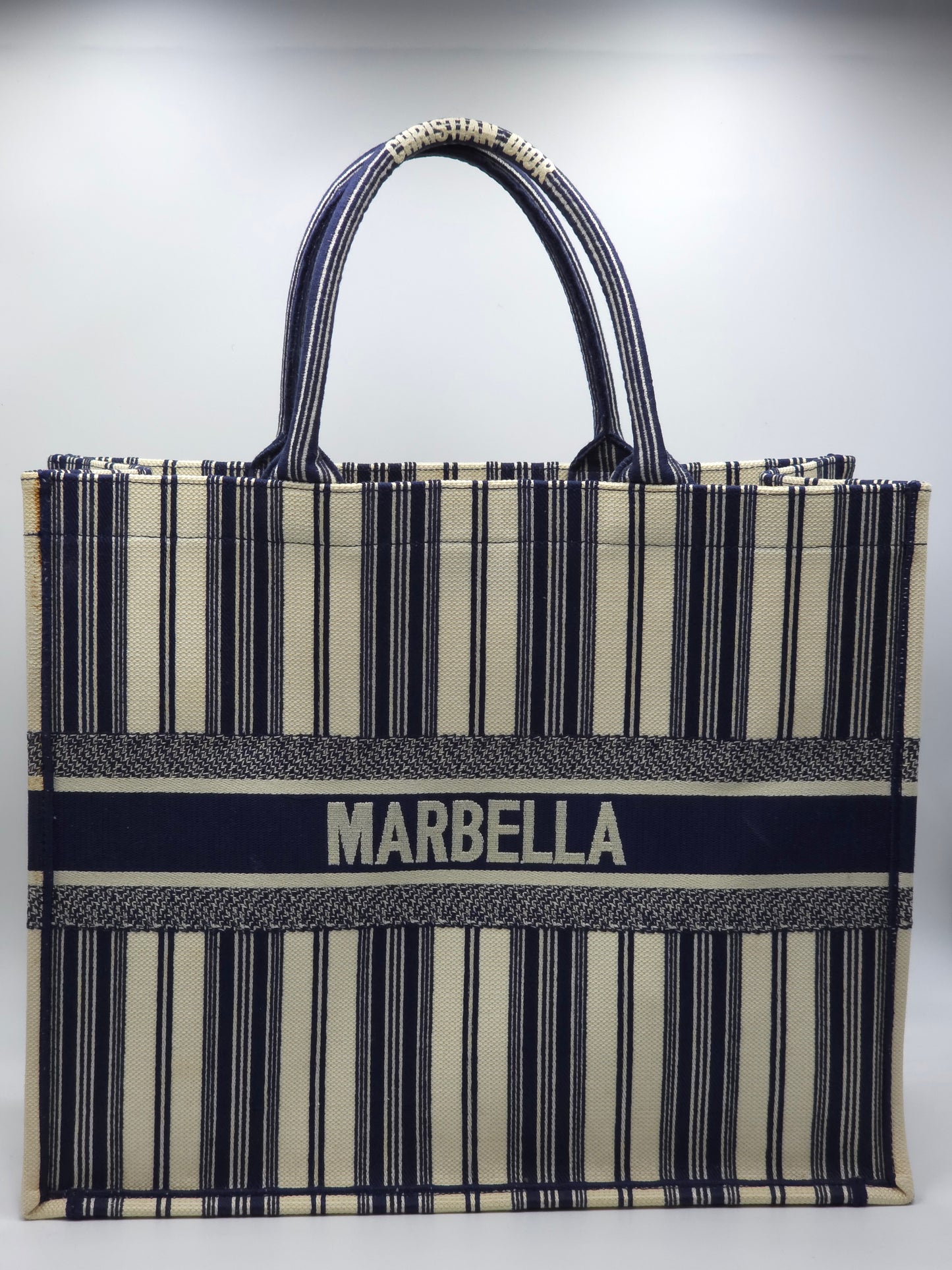 Große Dior Book Tote