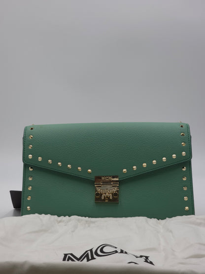MCM patricia park ave chain wallet mintgrün