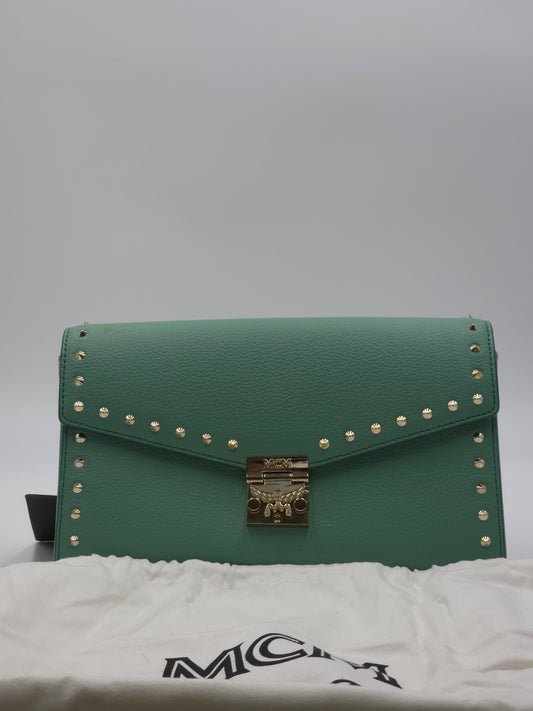 MCM patricia park ave chain wallet mintgrün