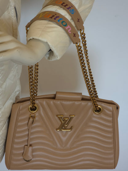 Louis Vuitton New Wave Chain Tote
