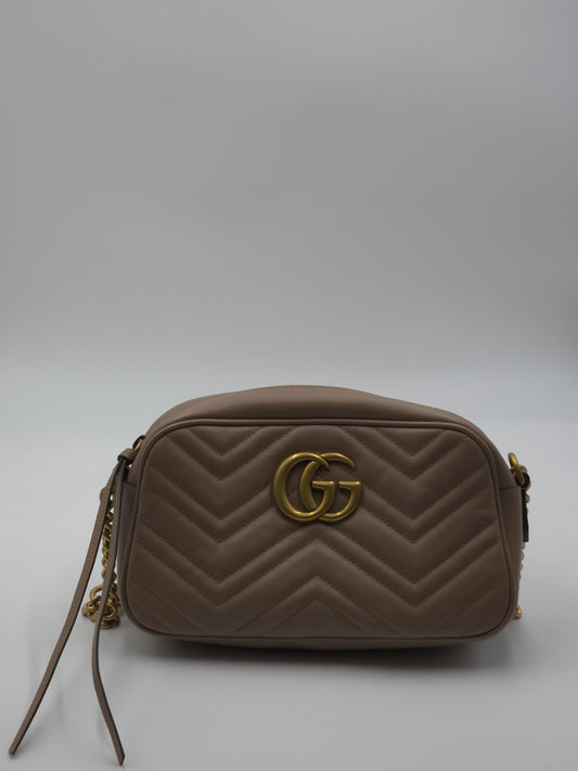 Gucci kleine GG Marmont Schultertasche, Taupefarben