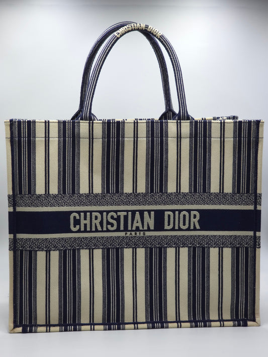 Große Dior Book Tote